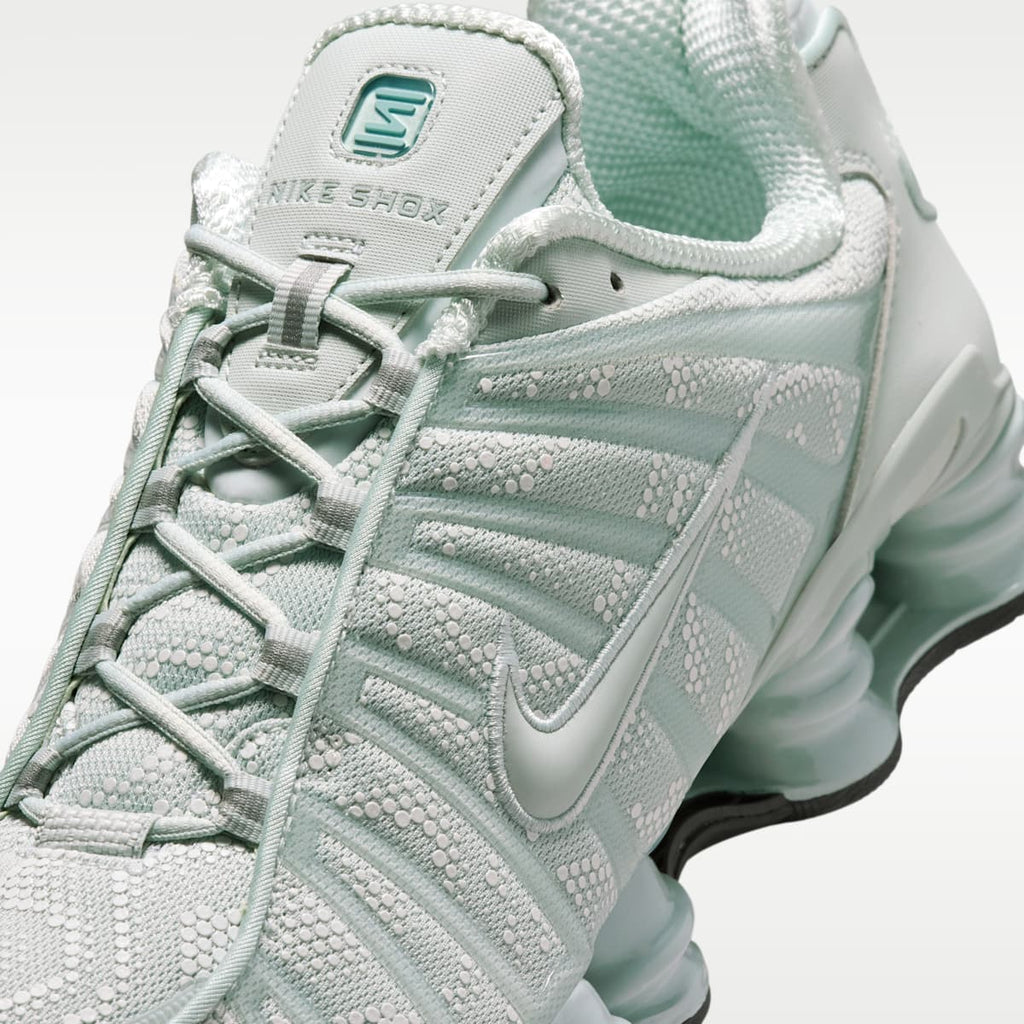 Nike Shox TL Men's Shoes - Light Silver/Newsprint/Light Silver - Image 7