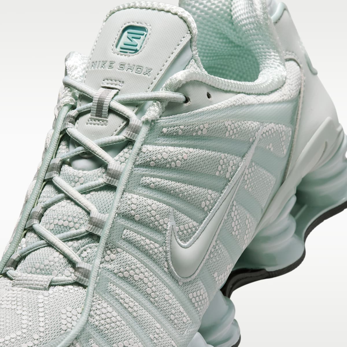 Nike Shox TL Men's Shoes - Light Silver/Newsprint/Light Silver - Image 7