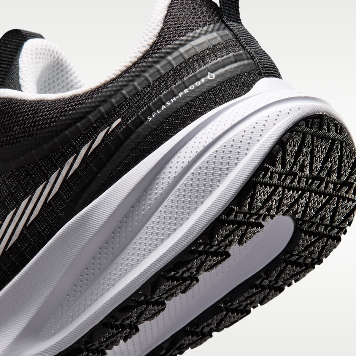 Nike Star Runner Utility Big Kids' Running Shoes w/ Toggle - Black/Anthracite/White
