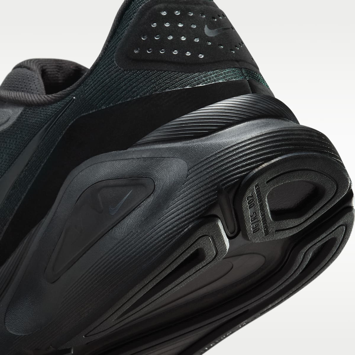 Nike Structure 26 Men's Road Running Shoes - Black/Iron Grey/Black - Image 8