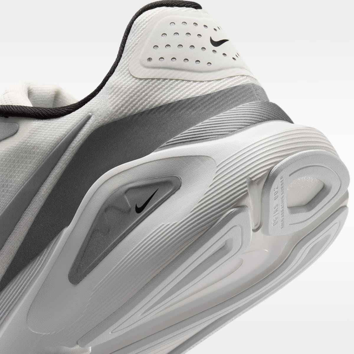 Nike Structure 26 Men's Road Running Shoes - Summit White/Black/White/Metallic Silver - Image 8