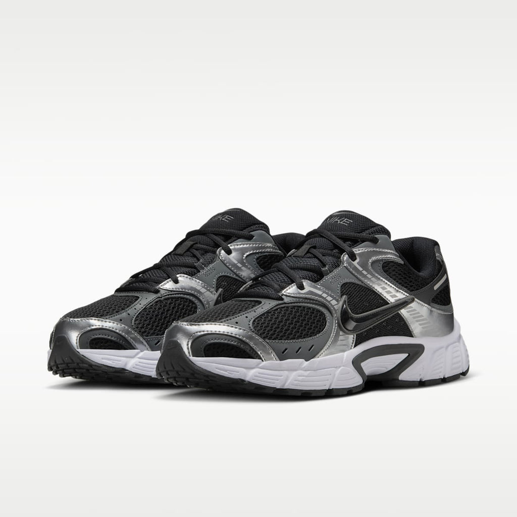Nike V5 RNR Men's Shoes - Black/Anthracite/Smoke Grey/Black - Image 5