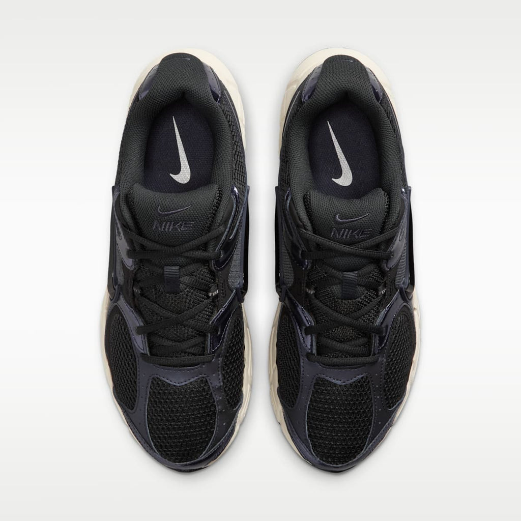 Nike V5 RNR Men's Shoes - Off Noir/Gridiron/Metallic Silver/Black - Image 4