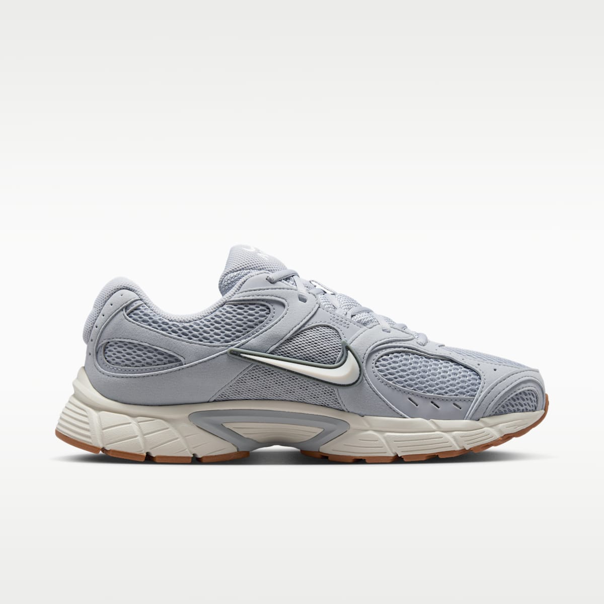 Nike V5 RNR Men's Shoes - Wolf Grey/Gum Medium Brown/Phantom - Image 3