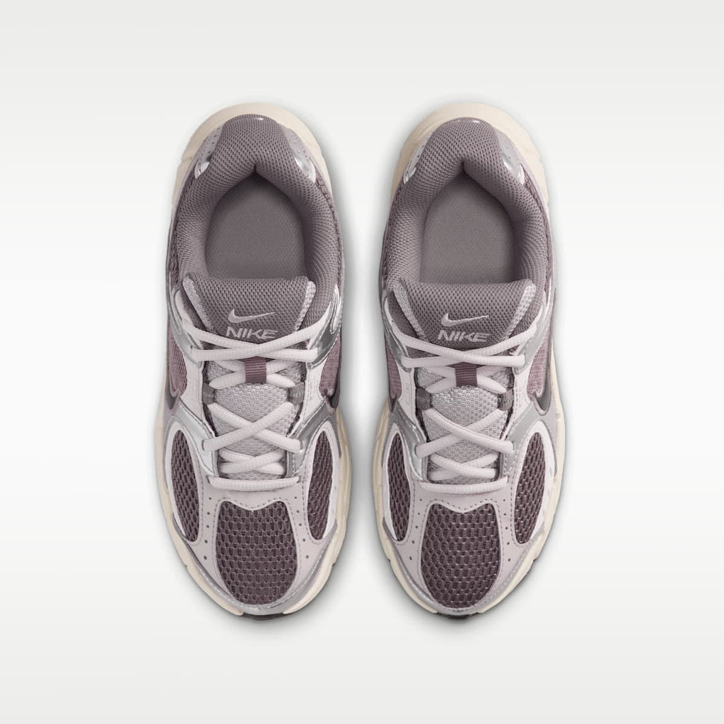Nike V5 RNR Big Kids' Shoes - Cave Stone/College Grey/Vast Grey/Black