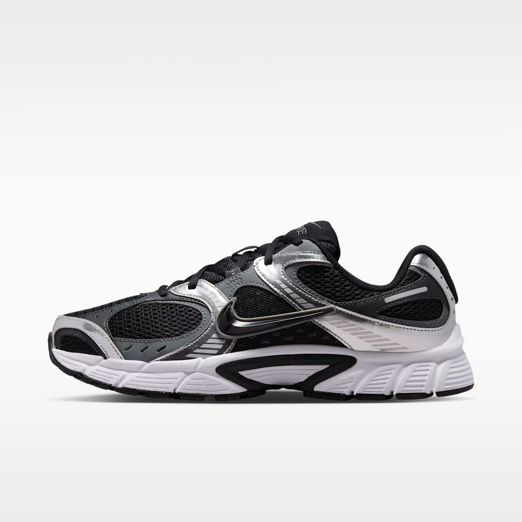 Nike V5 RNR Men's Shoes - Black/Anthracite/Smoke Grey/Black - Image 1