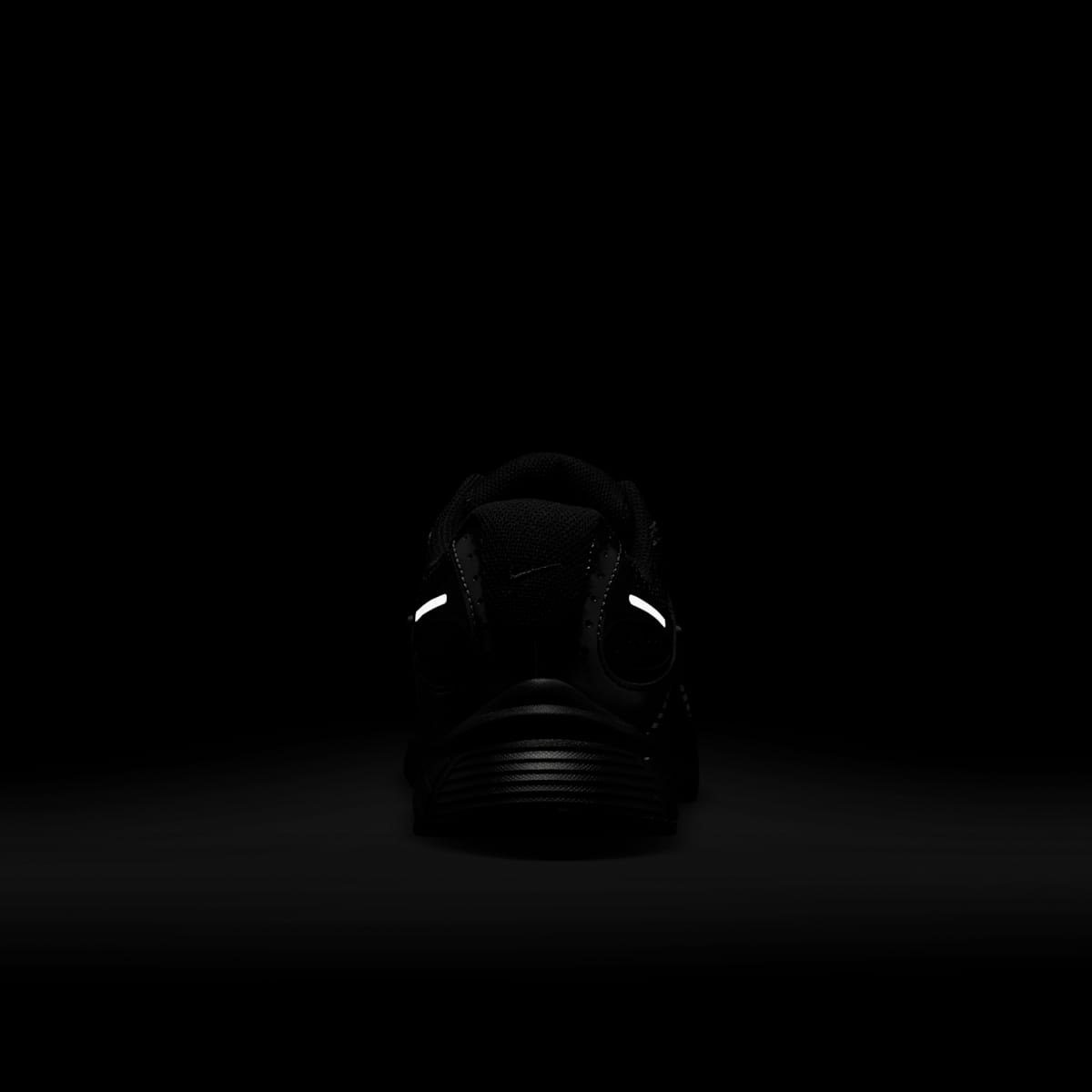 Nike V5 RNR Men's Shoes - Black/Anthracite/Black - Image 10