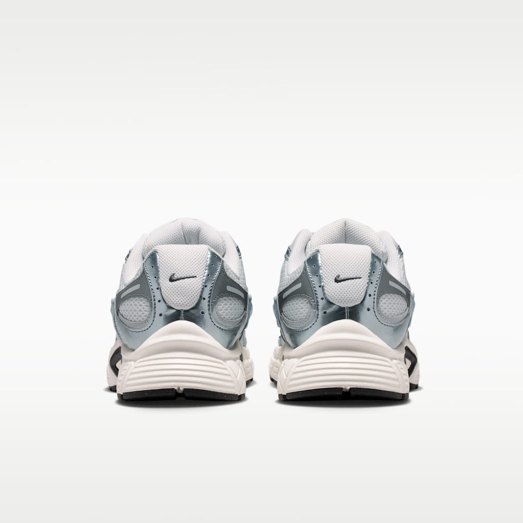 Nike V5 RNR Men's Shoes - Photon Dust/Smoke Grey/Light Smoke Grey/Dark Smoke Grey - Image 6