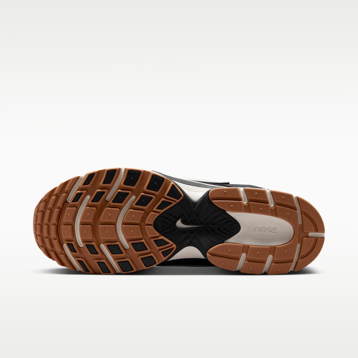 Nike V5 RNR Men's Shoes - Black/Gum Medium Brown/Phantom - Image 2