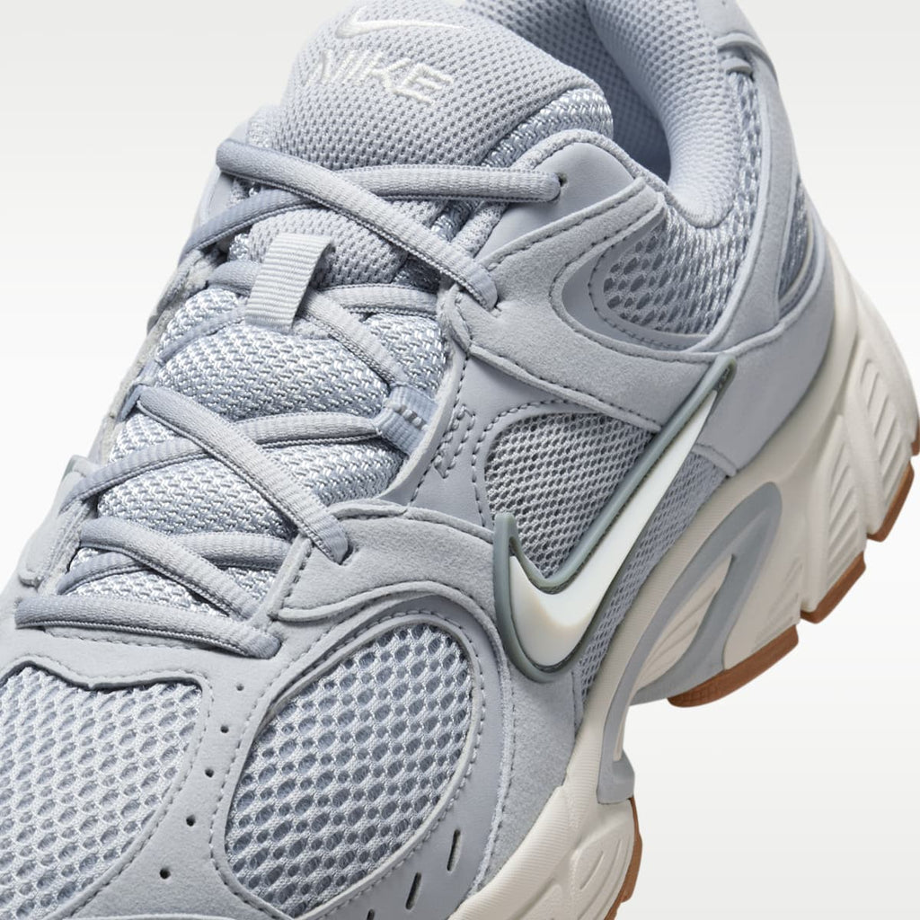 Nike V5 RNR Men's Shoes - Wolf Grey/Gum Medium Brown/Phantom - Image 7