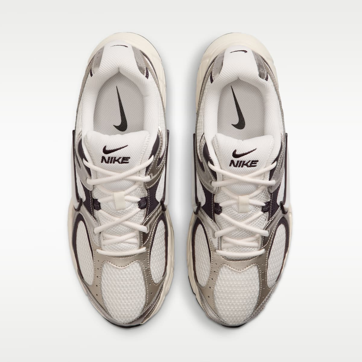 Nike V5 RNR Men's Shoes - Phantom/Moon Particle/Burgundy Ash/Phantom - Image 4