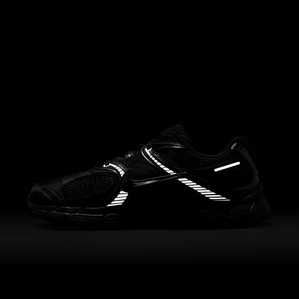 Nike V5 RNR Men's Shoes - Black/Anthracite/Black - Image 12