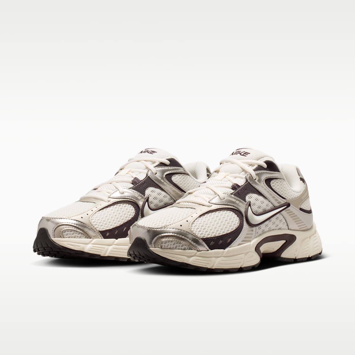Nike V5 RNR Men's Shoes - Phantom/Moon Particle/Burgundy Ash/Phantom - Image 5