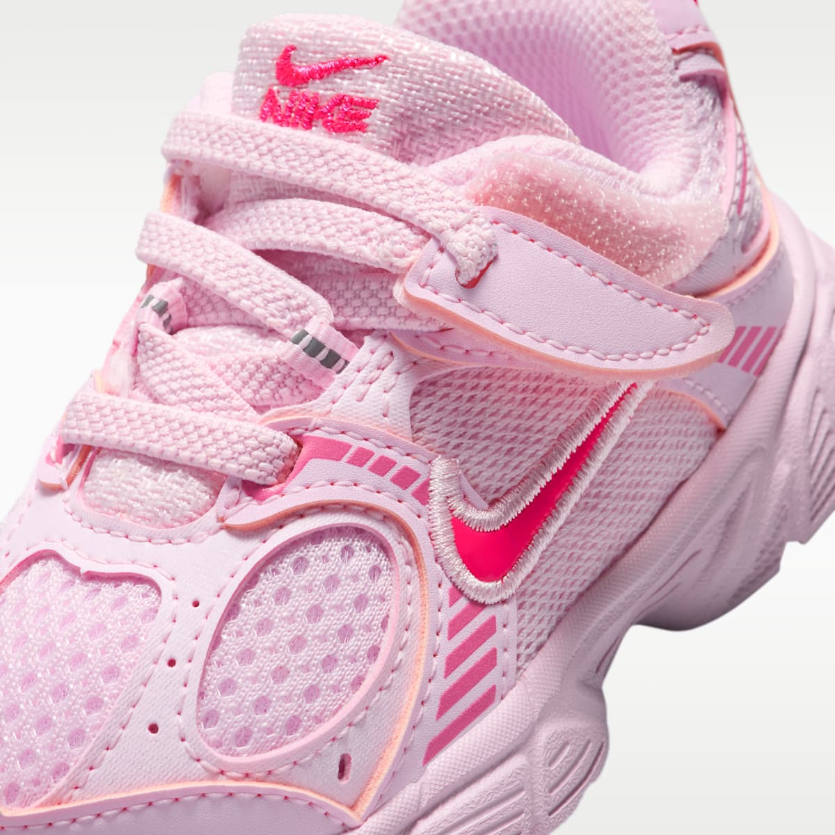 Nike V5 RNR Baby/Toddler Shoes - Pink Foam/Pinksicle/Hyper Pink