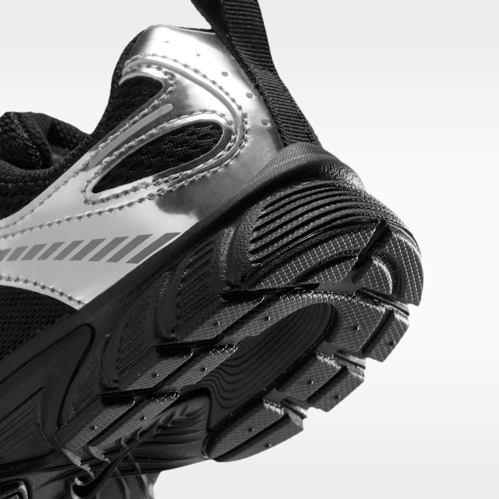 Nike V5 RNR Little Kids' Shoes - Black/Metallic Silver