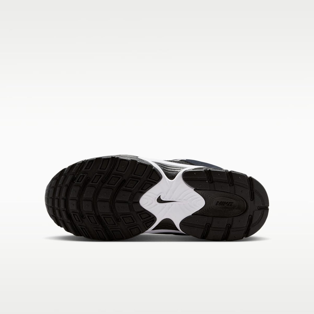 Nike V5 Runner Suede Big Kids' Shoes - Black/White/Black