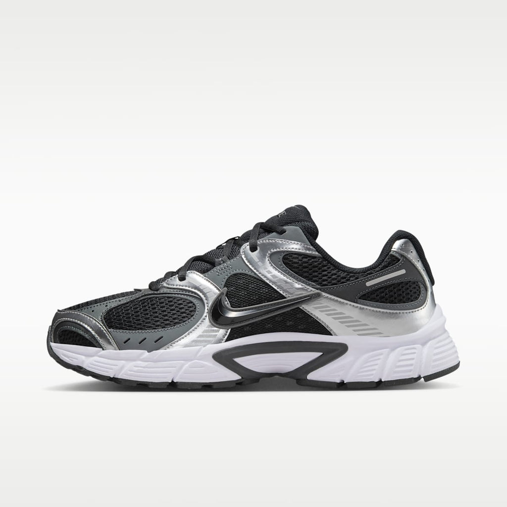 Nike V5 RNR Men's Shoes - Black/Anthracite/Smoke Grey/Black - Image 1