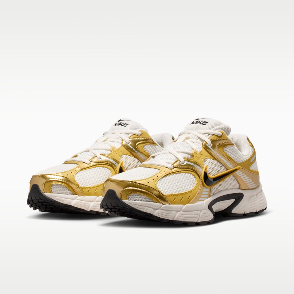 Nike V5 RNR Men's Shoes - Sail/Buff Gold/Saturn Gold/Black - Image 5