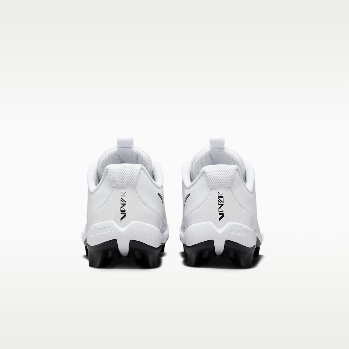 Nike Vapor Shark 3 Big Kids' Football Cleats - White/Wolf Grey/Black/Metallic Silver