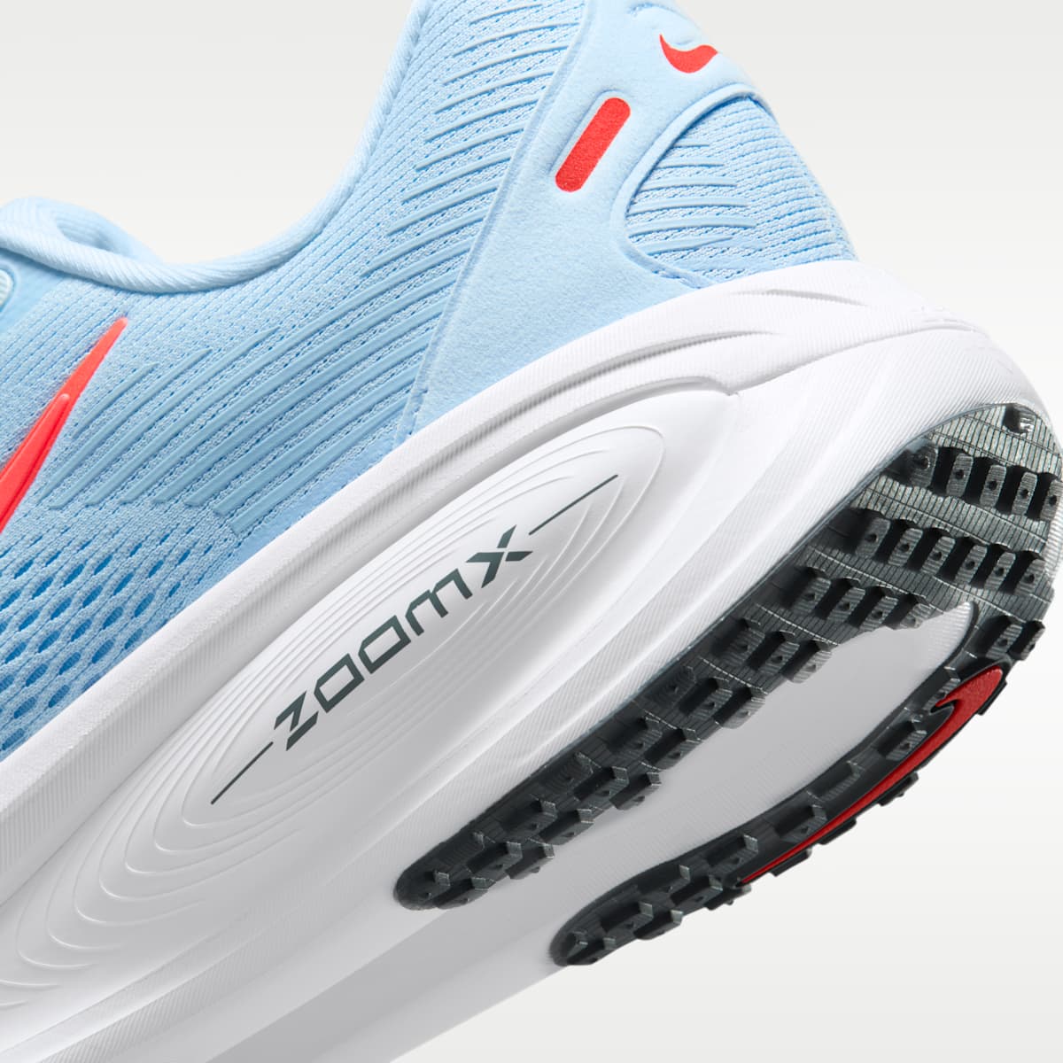 Nike Vomero 18 Men's Road Running Shoes - Ice Blue/White/Blue Fox/Bright Crimson - Image 8