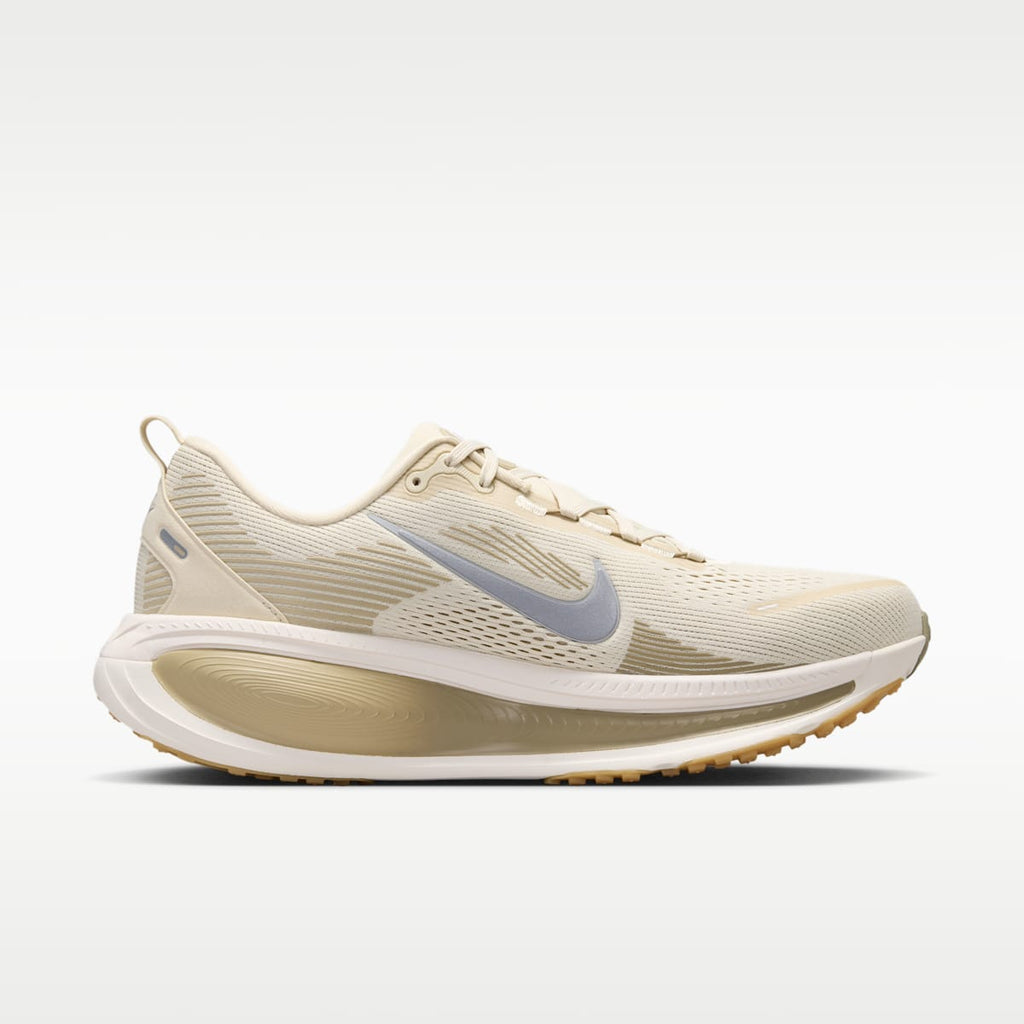 Nike Vomero 18  Men's Road Running Shoes - Light Khaki/Desert Khaki/Sail/Metallic Silver - Image 3