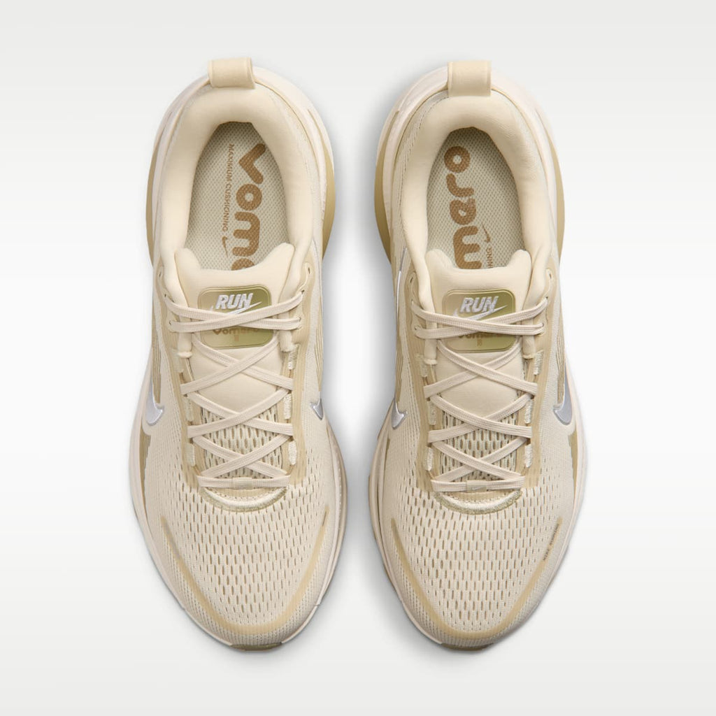 Nike Vomero 18  Men's Road Running Shoes - Light Khaki/Desert Khaki/Sail/Metallic Silver - Image 4