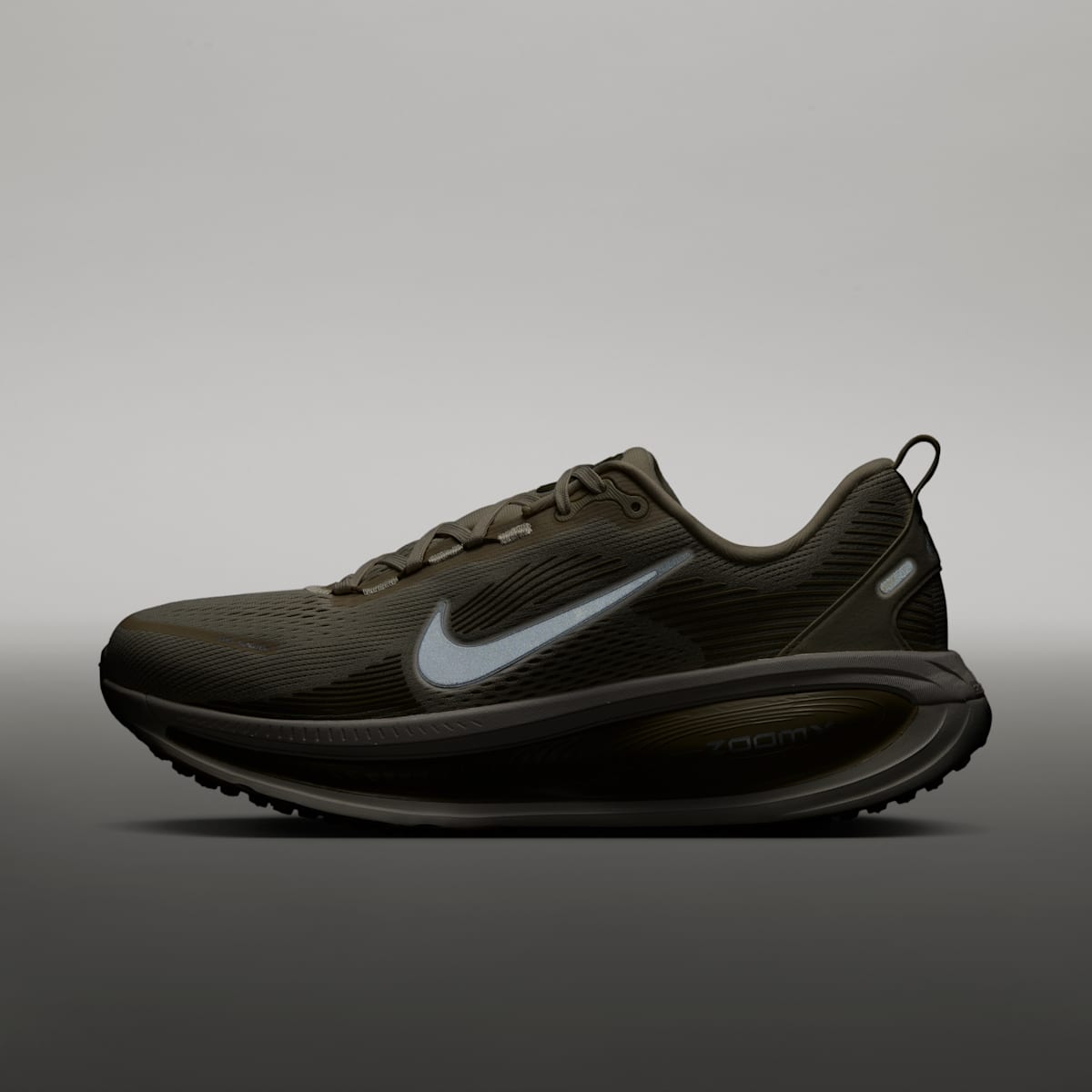 Nike Vomero 18  Men's Road Running Shoes - Light Khaki/Desert Khaki/Sail/Metallic Silver - Image 9