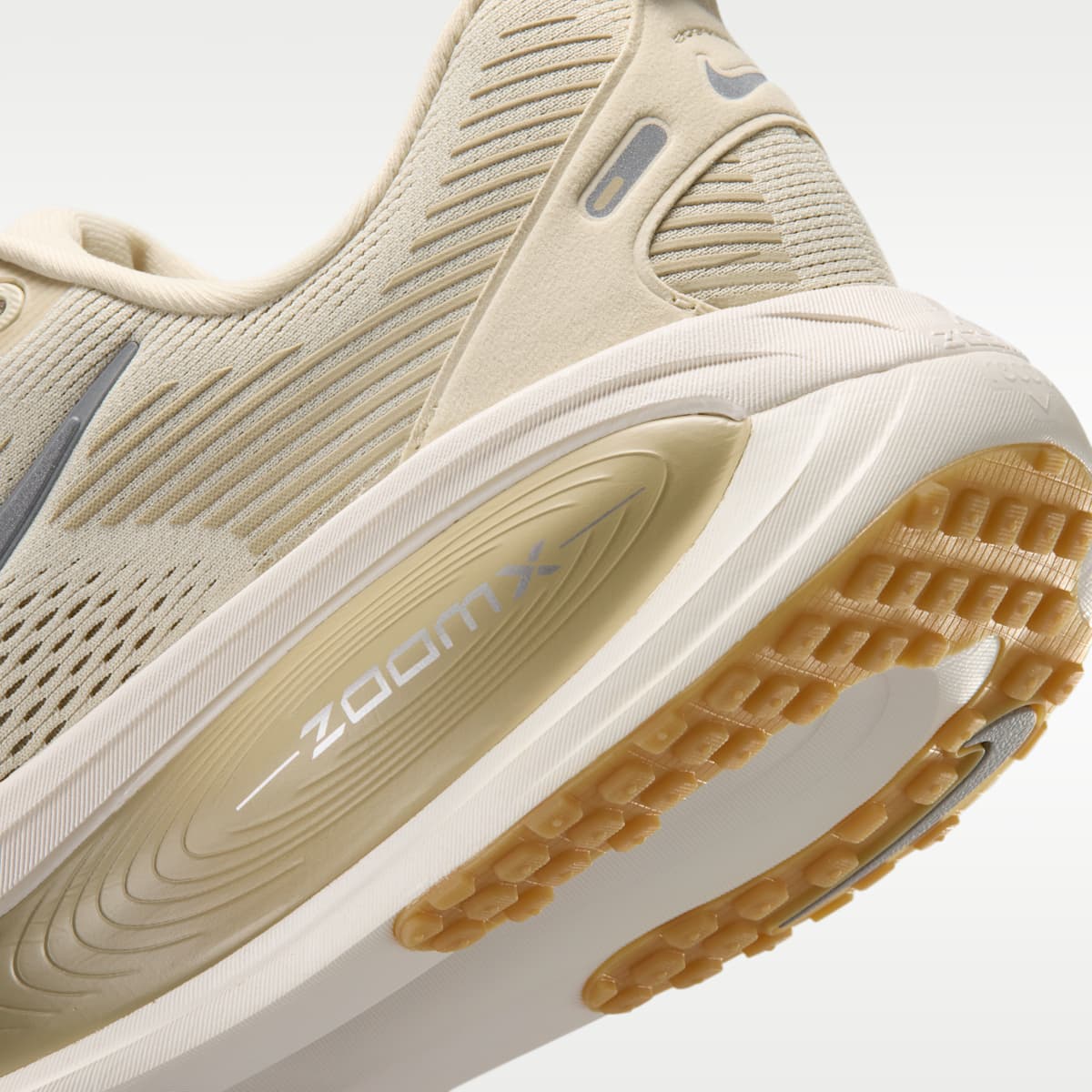 Nike Vomero 18  Men's Road Running Shoes - Light Khaki/Desert Khaki/Sail/Metallic Silver - Image 8