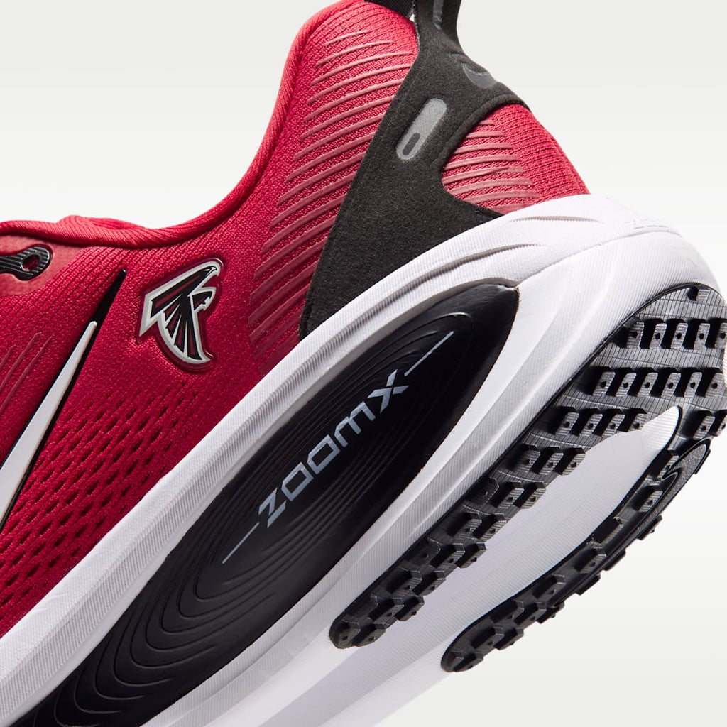Nike Vomero 18 (Atlanta Falcons) Men's NFL Road Running Shoes - Gym Red/Black/White - Image 8