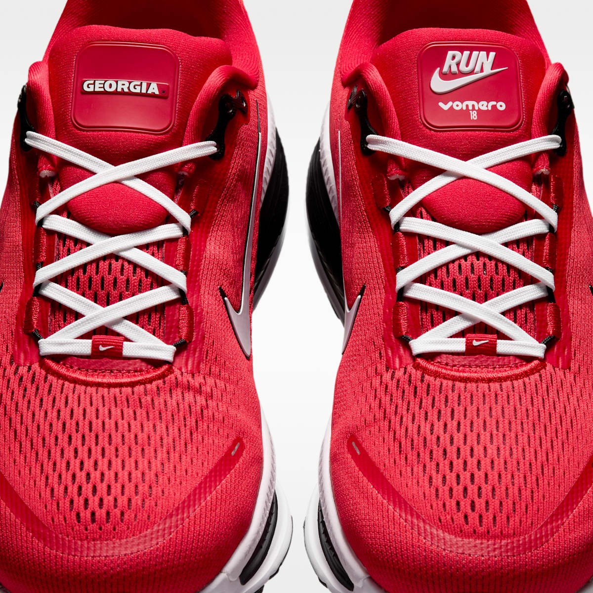 Nike College Vomero 18 (Georgia) Men's Road Running Shoes - University Red/Black/White - Image 9