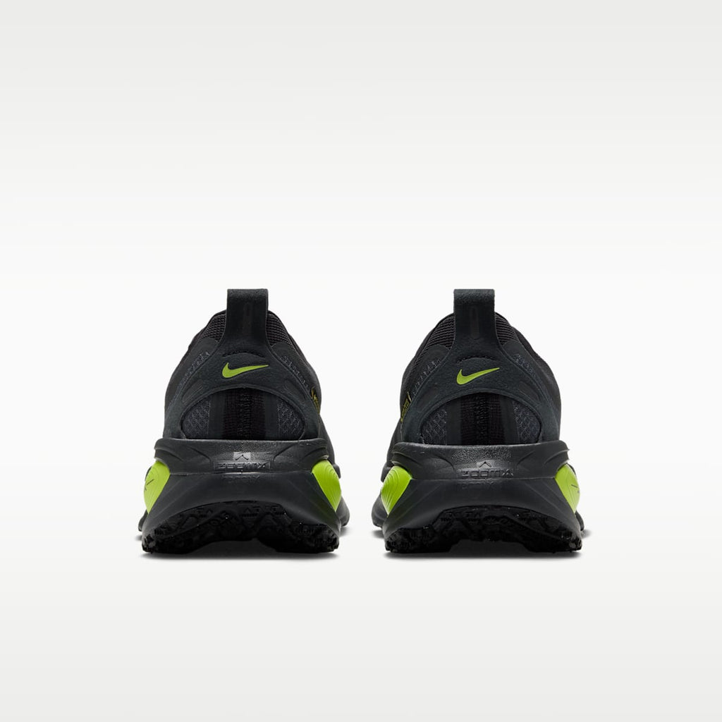 Nike Vomero 18 GORE-TEX Men's Waterproof Road Running Shoes with Reflective Accents - Anthracite/Lemon Venom/Black - Image 6