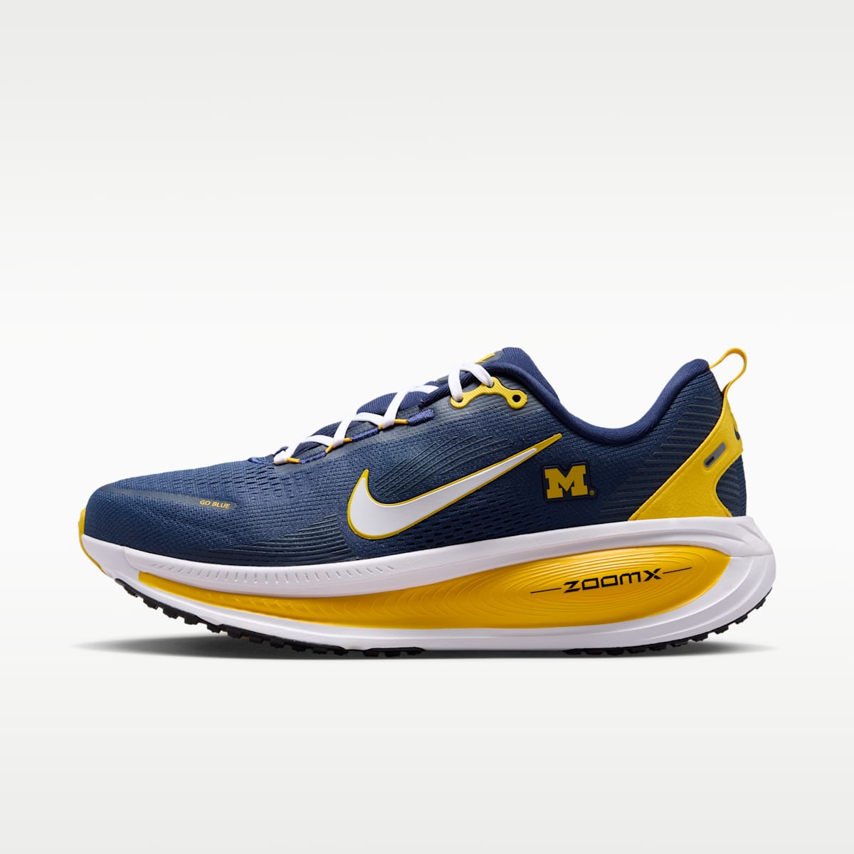 Nike College Vomero 18 (Michigan) Men's Road Running Shoes - College Navy/Amarillo/White - Image 1
