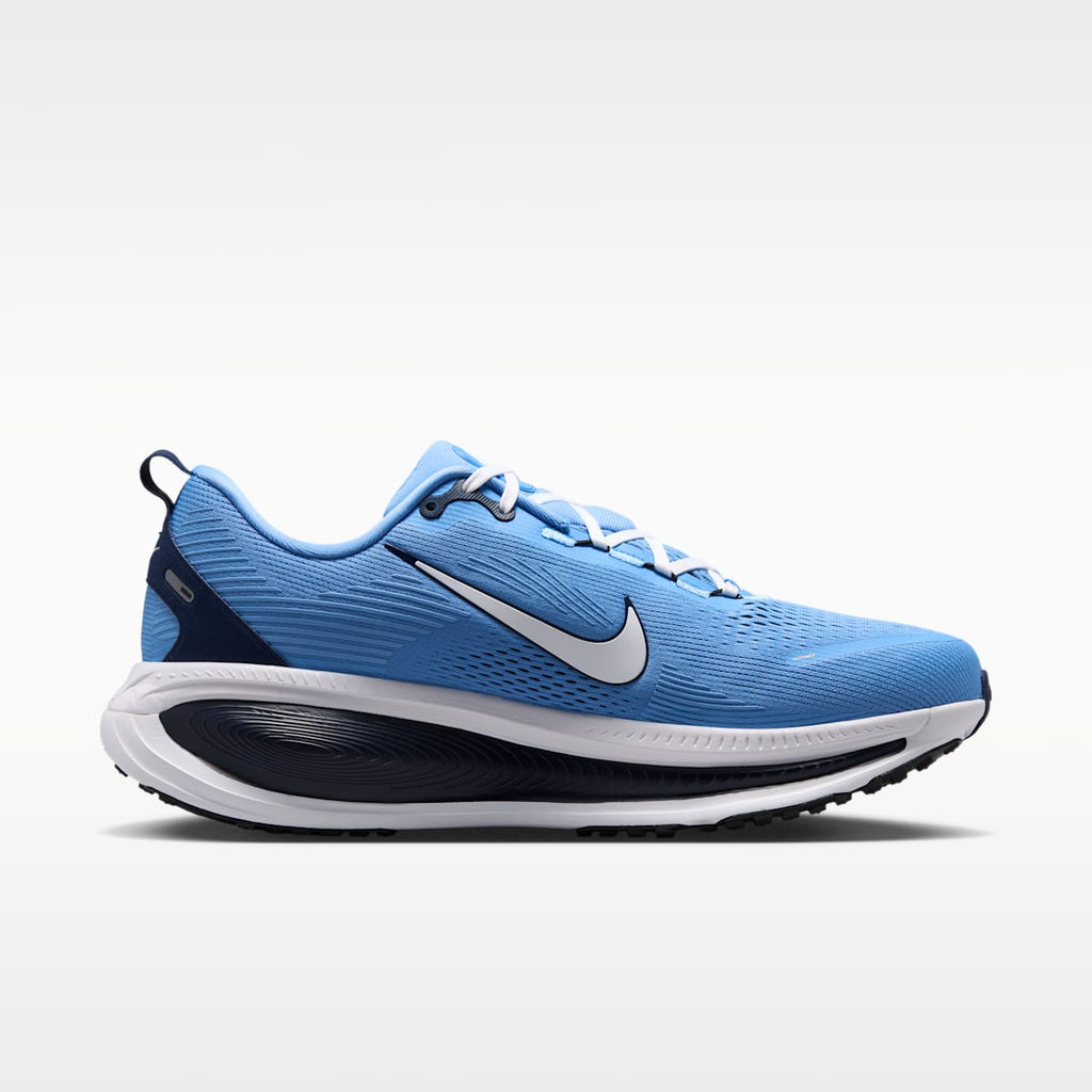 Nike College Vomero 18 (North Carolina) Men's Road Running Shoes - Valor Blue/College Navy/White - Image 3