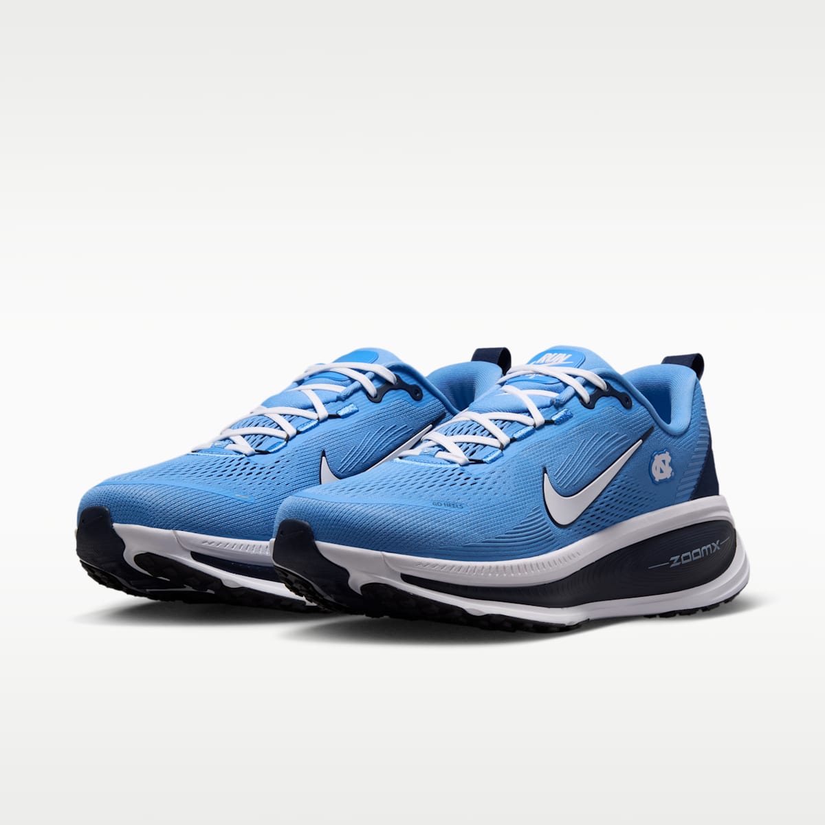 Nike College Vomero 18 (North Carolina) Men's Road Running Shoes - Valor Blue/College Navy/White - Image 5