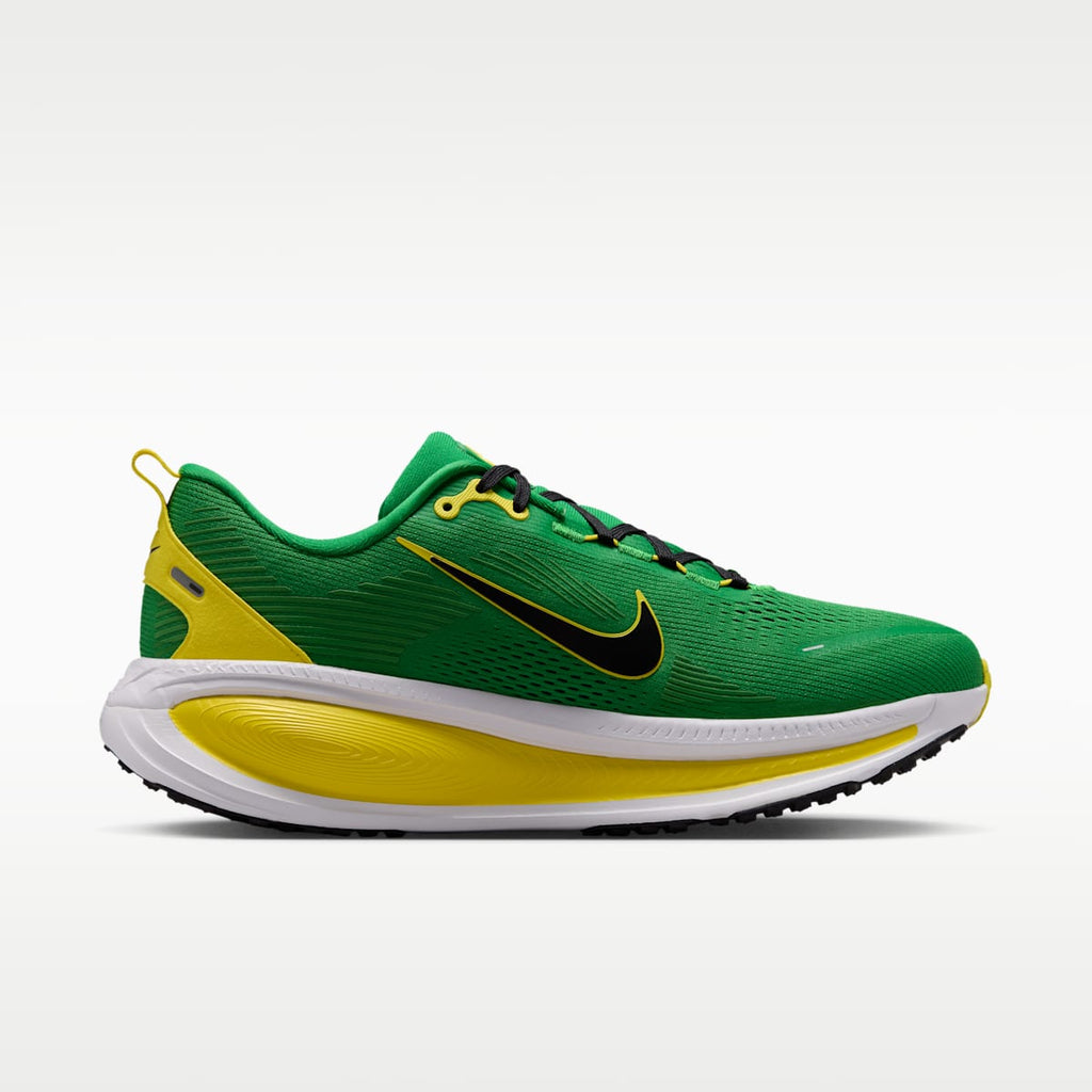 Nike College Vomero 18 (Oregon) Men's Road Running Shoes - Apple Green/White/Black - Image 3