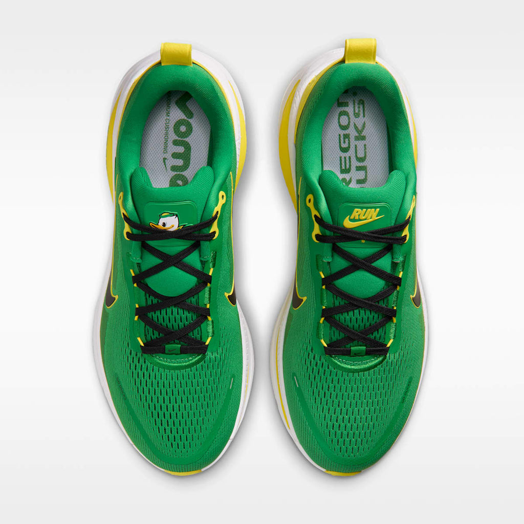 Nike College Vomero 18 (Oregon) Men's Road Running Shoes - Apple Green/White/Black - Image 4