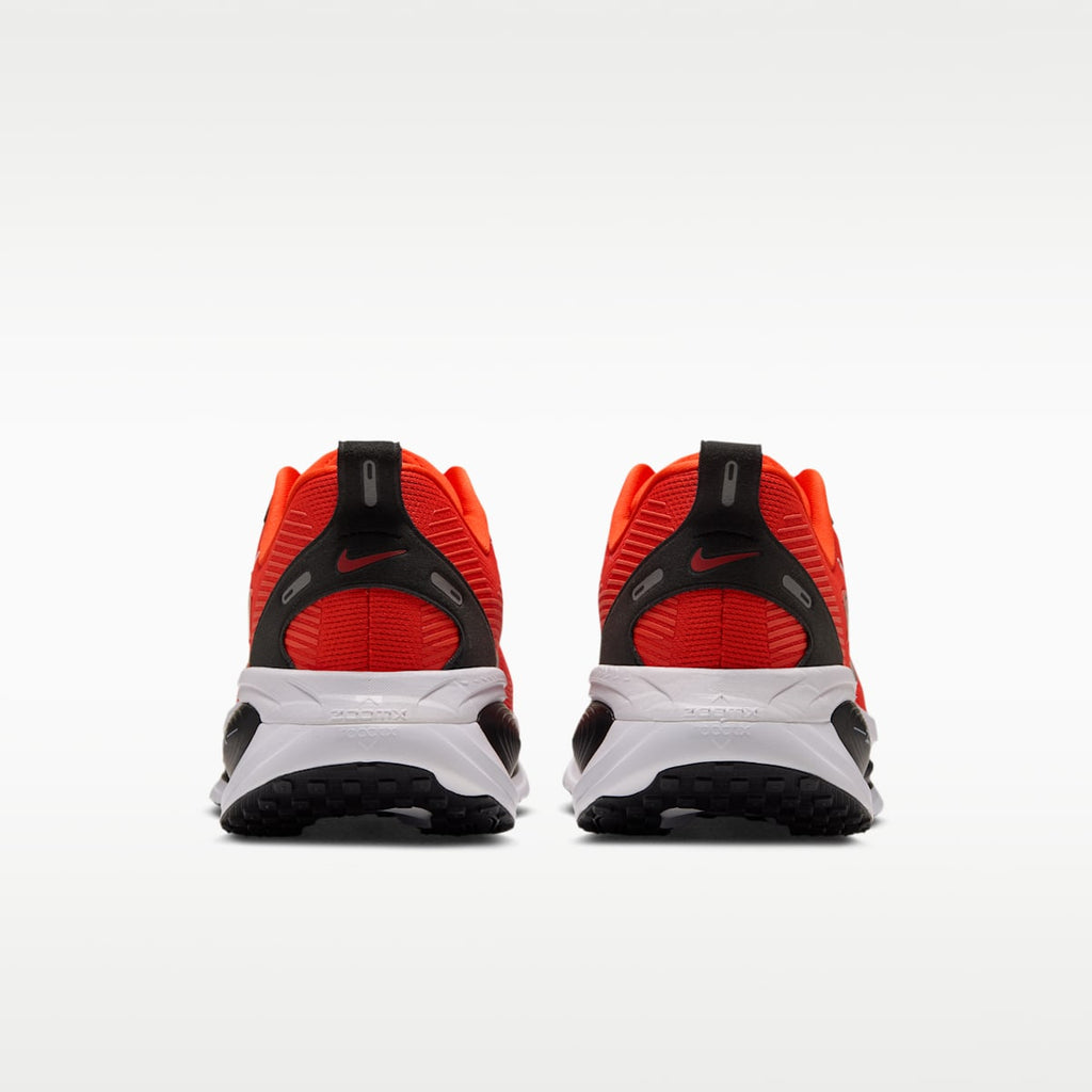 Nike College Vomero 18 (Oregon State) Men's Road Running Shoes - Team Orange/Black/White - Image 6
