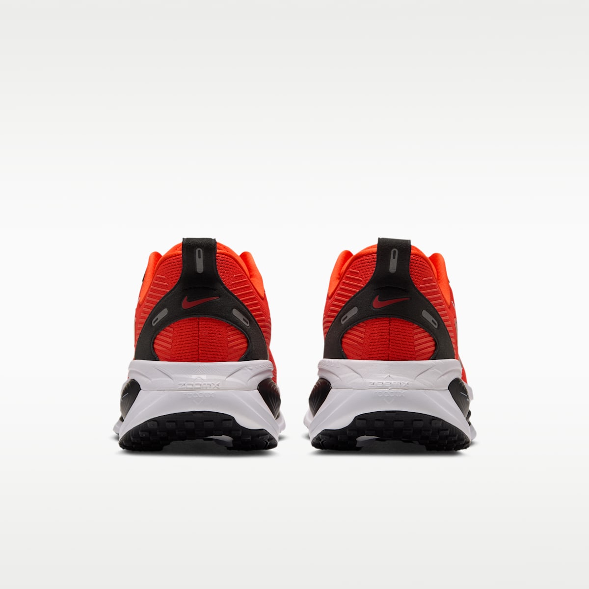 Nike College Vomero 18 (Oregon State) Men's Road Running Shoes - Team Orange/Black/White - Image 6