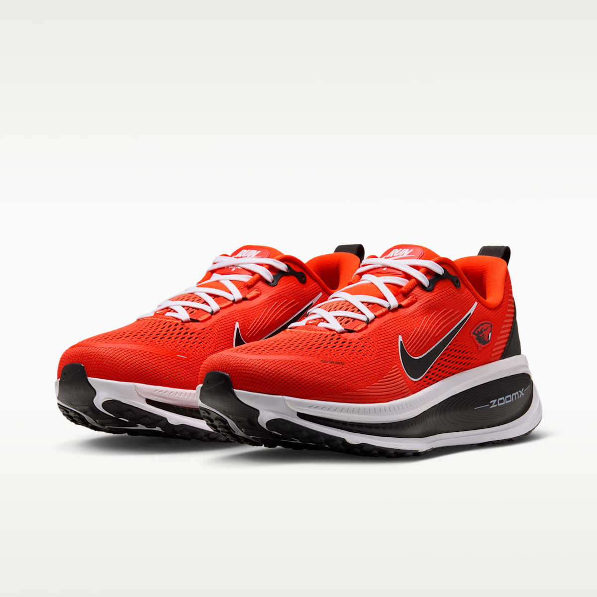 Nike College Vomero 18 (Oregon State) Men's Road Running Shoes - Team Orange/Black/White - Image 5