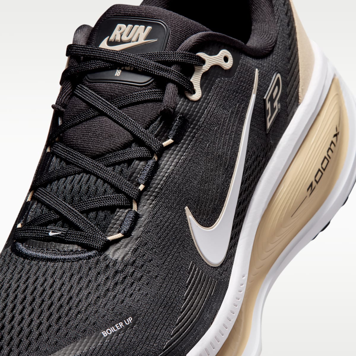 Nike College Vomero 18 (Purdue) Men's Road Running Shoes - Black/Team Gold/White - Image 7