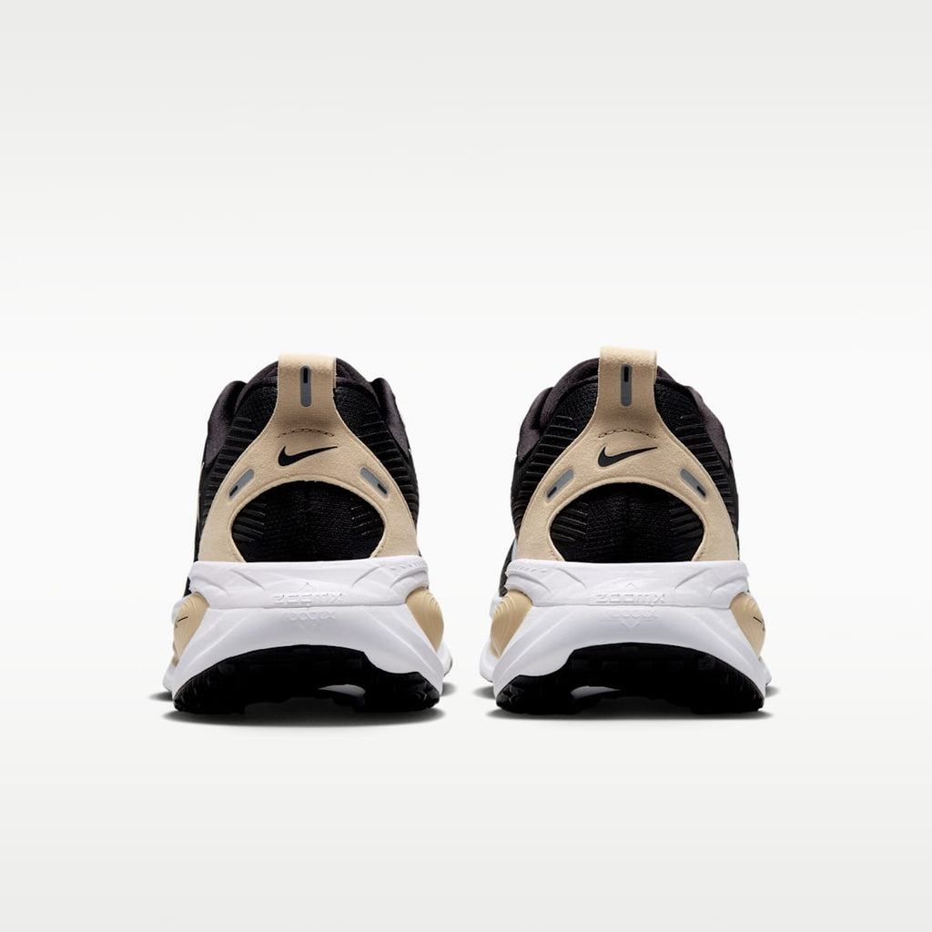Nike College Vomero 18 (Purdue) Men's Road Running Shoes - Black/Team Gold/White - Image 6