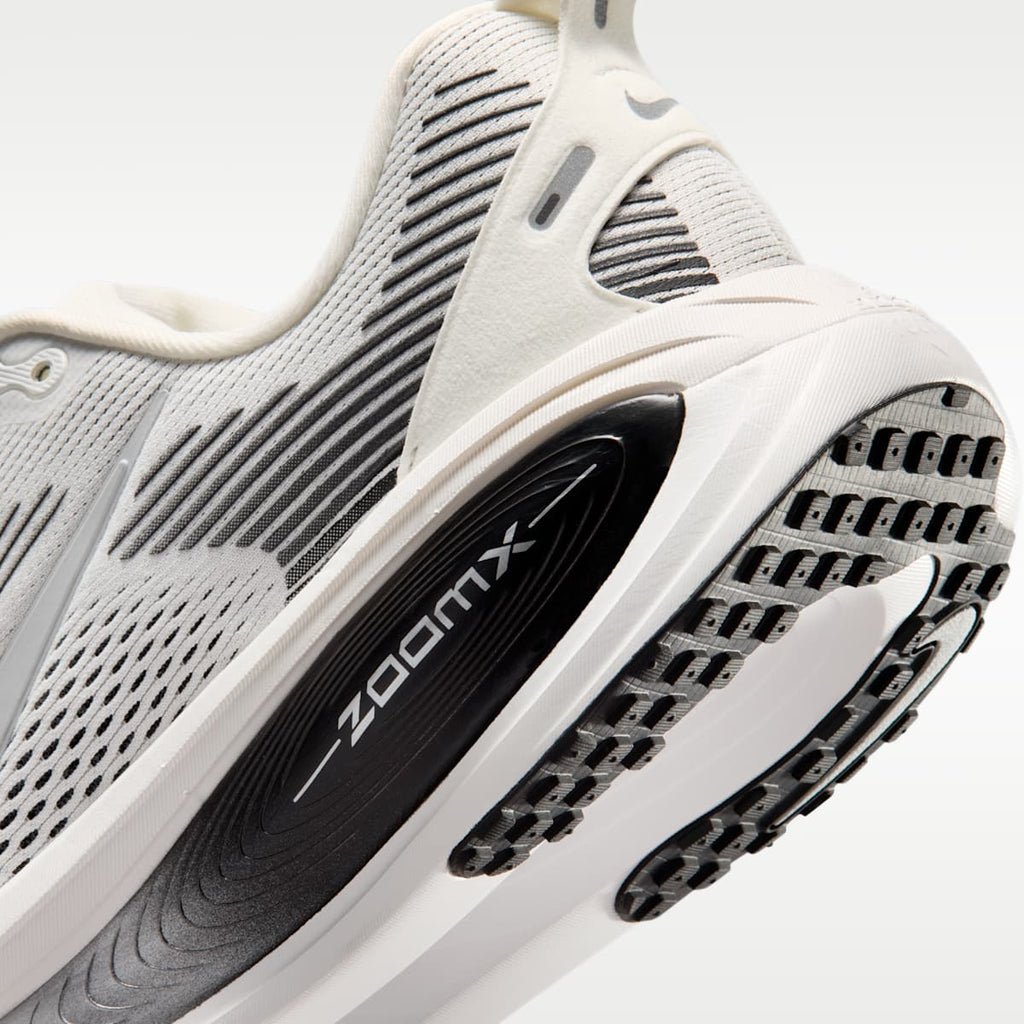 Nike Vomero 18 Men's Road Running Shoes - Summit White/Black/Off White/Metallic Silver - Image 8