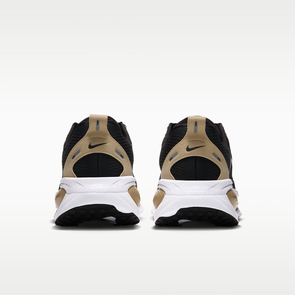 Nike Vomero 18 (New Orleans Saints) Men's NFL Road Running Shoes - Black/Team Gold/White - Image 6