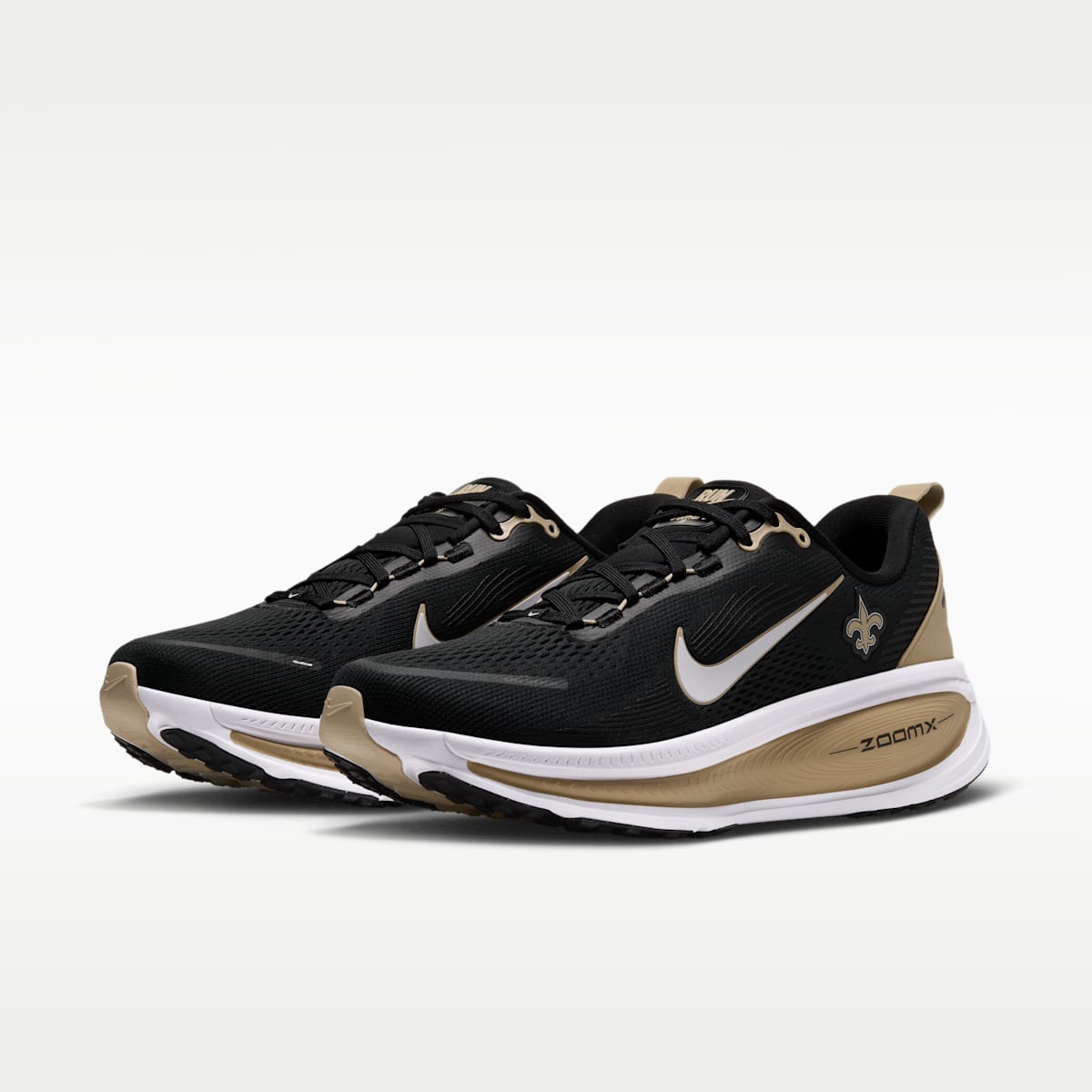 Nike Vomero 18 (New Orleans Saints) Men's NFL Road Running Shoes - Black/Team Gold/White - Image 5