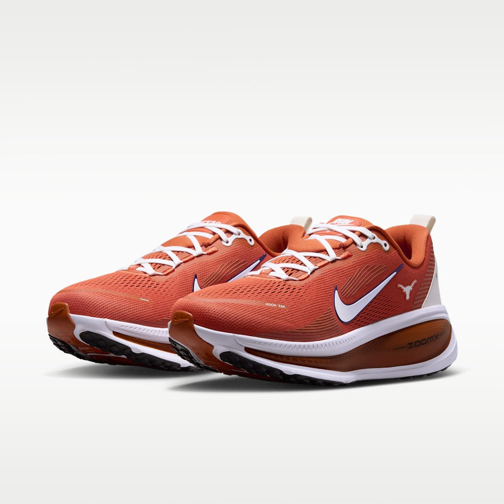 Nike College Vomero 18 (Texas) Men's Road Running Shoes - Desert Orange/Black/White - Image 5