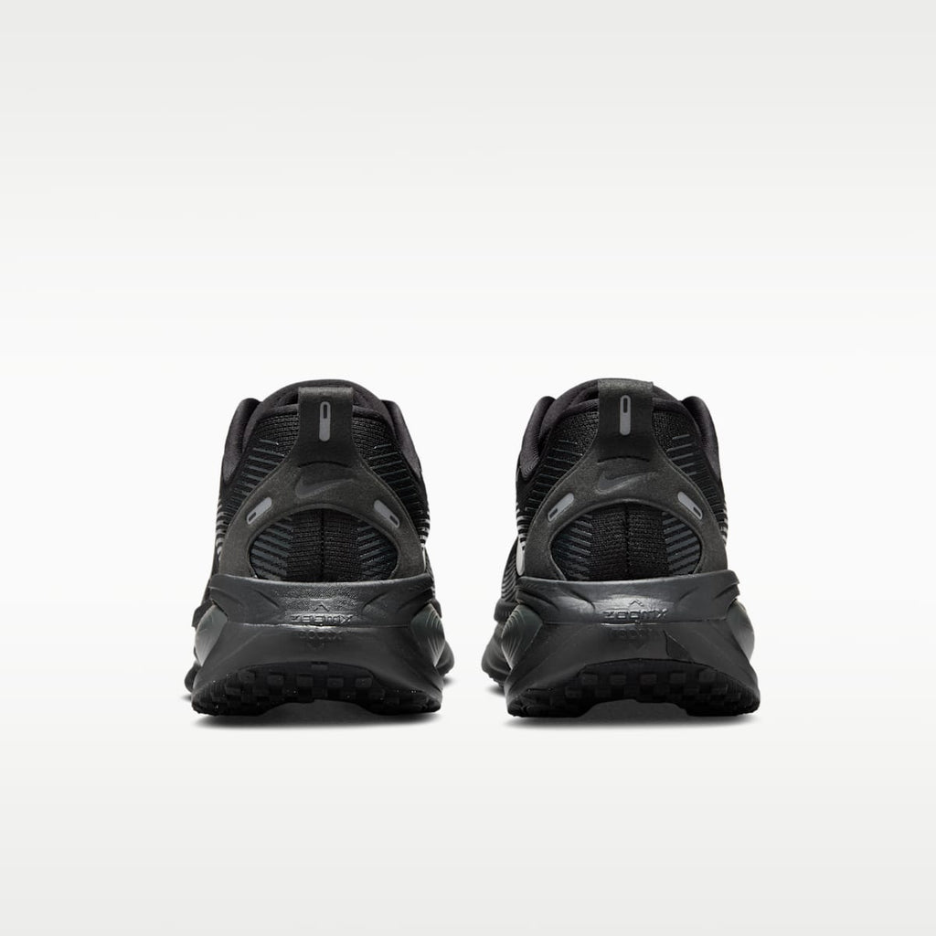 Nike Vomero 18 Men's Road Running Shoes - Black/Dark Smoke Grey/Light Smoke Grey/Black - Image 6