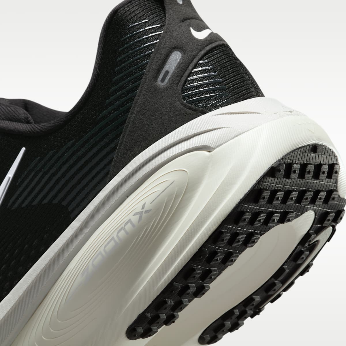 Nike Vomero 18 Men's Road Running Shoes - Black/Coconut Milk/Light Iron Ore/Summit White - Image 8