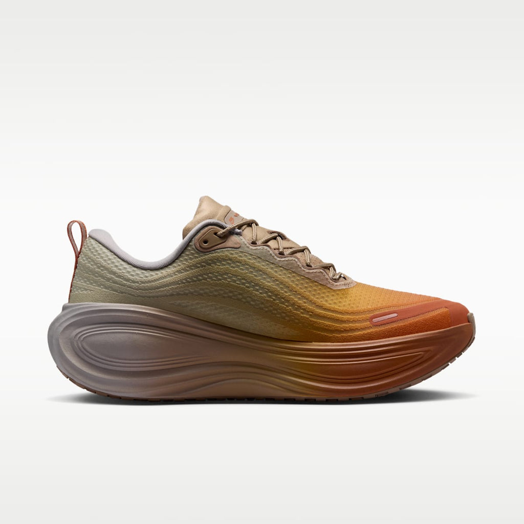 Nike Vomero Plus Men's Shoes - Desert Camo/Ceramic/College Grey/Yukon Brown - Image 3