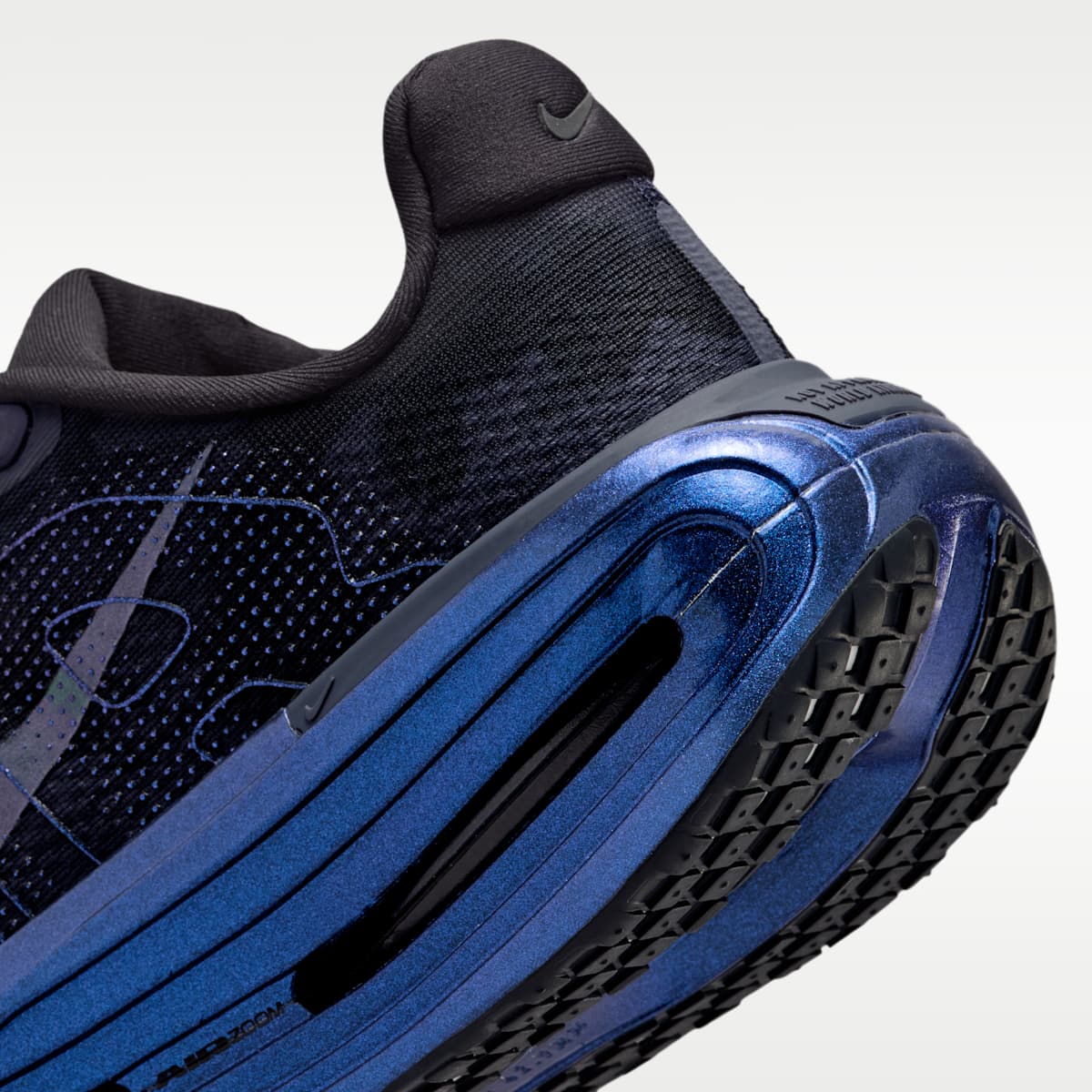Nike Vomero Premium Men's Road Running Shoes - Gridiron/Black/Multi-Color - Image 8