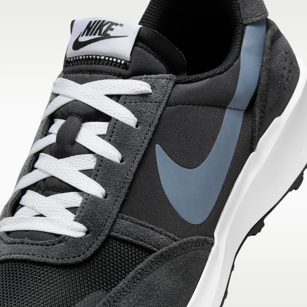 Nike Waffle Nav Men's Shoes - Black/Off Noir/White - Image 7